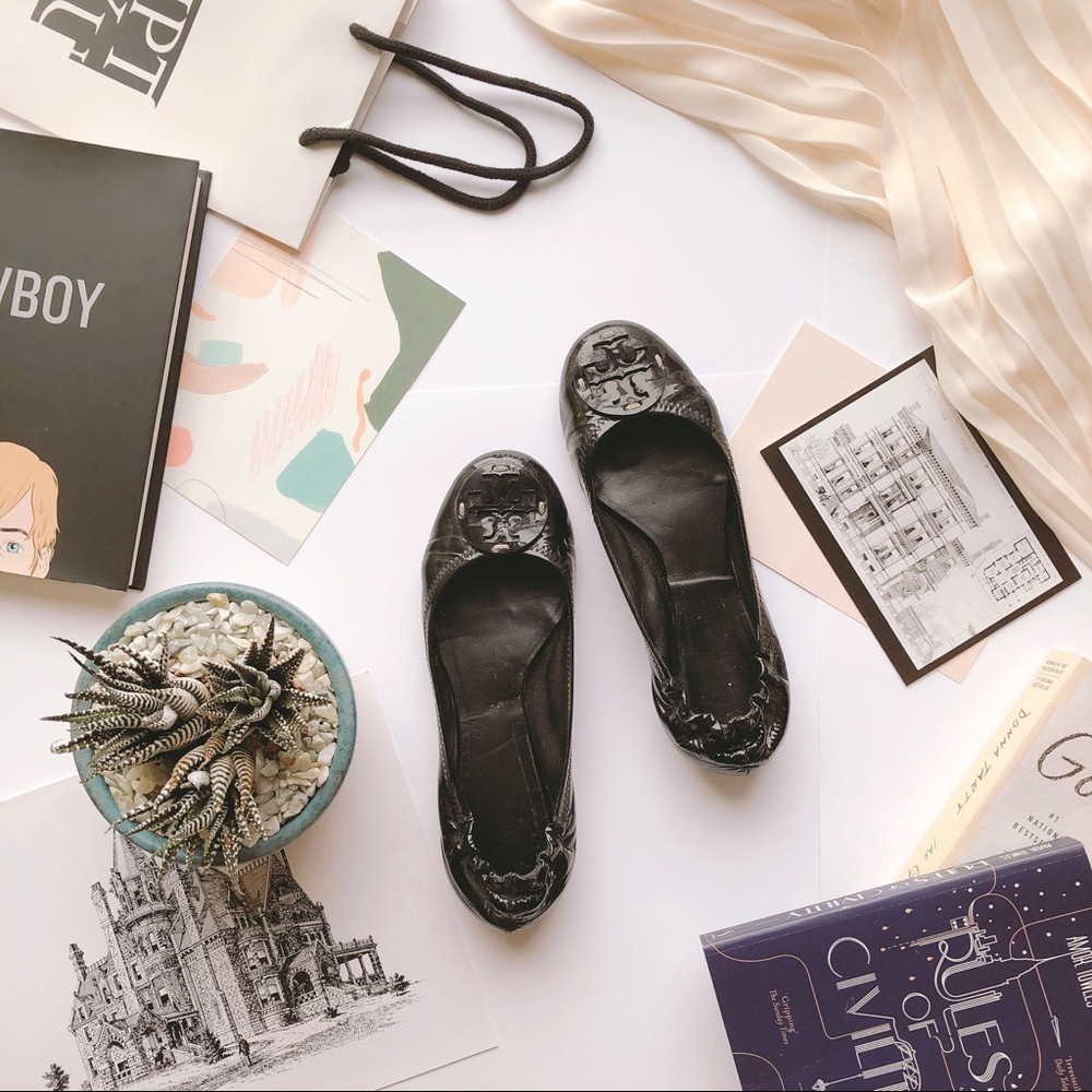 Tory Burch Reva Black Patent Leather Ballet Flats